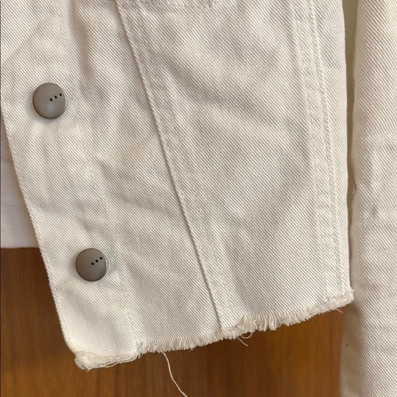 Women's Cropped White Denim Jacket - Picture 3 of 5